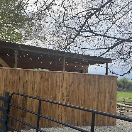 Rustic Charm Tatil Evi Naas